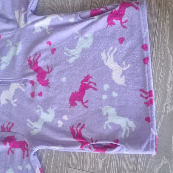 Btween Unicorn Sweater - Picture 3 of 8